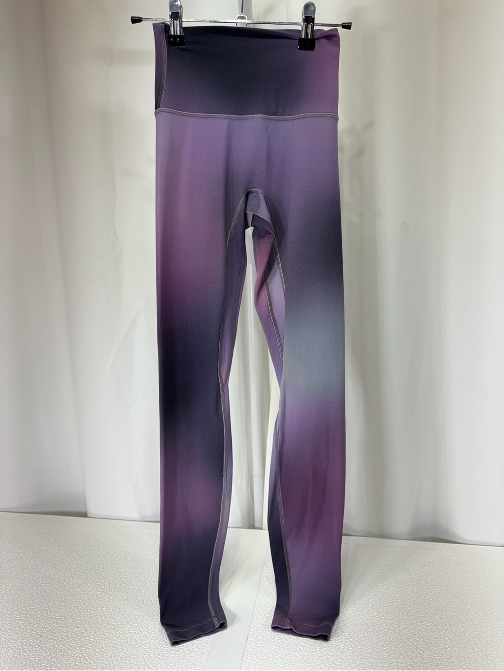 lululemon athletica Purple Gradient High-Rise Joggers 3970